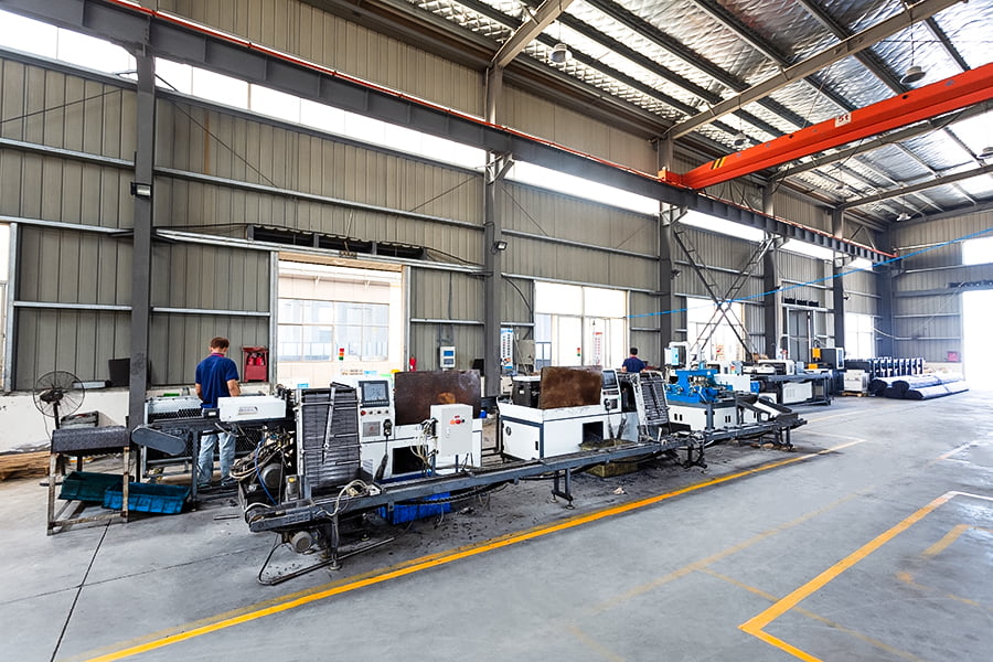 28-Tube Lorem Linea productio