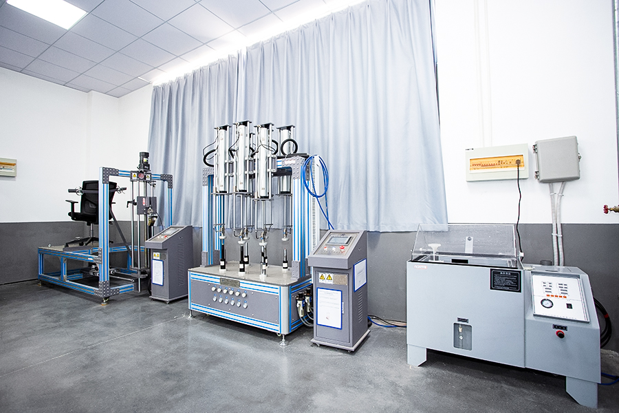 Testis Equipment